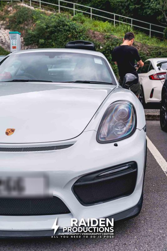 Porsche Cayman