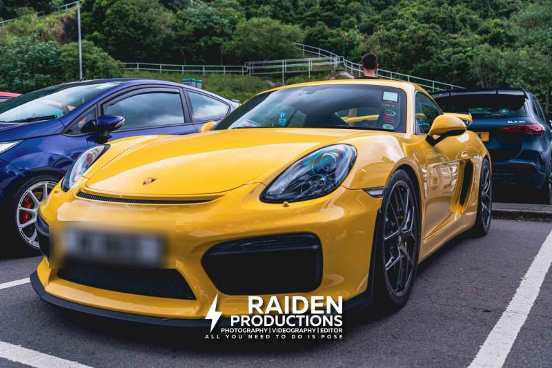 Porsche Cayman
