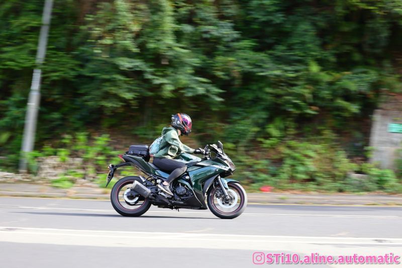 Yamaha R15