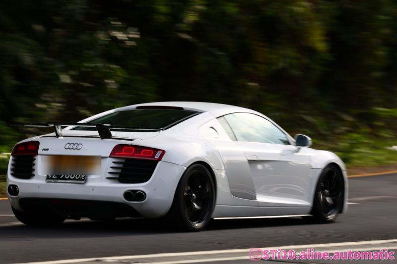 Audi R8