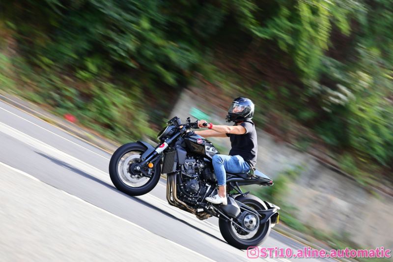 Honda CB1000R