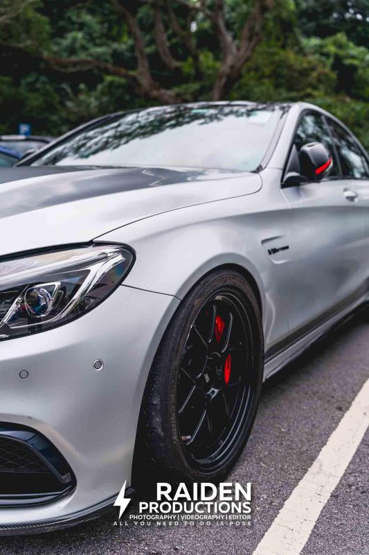 Mercedes-Benz C63 AMG