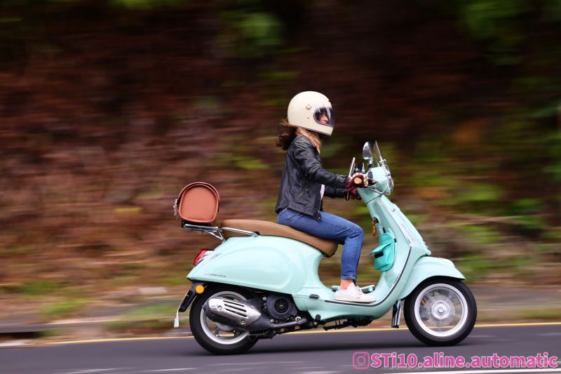 Vespa STi10