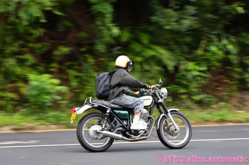 Yamaha SR400