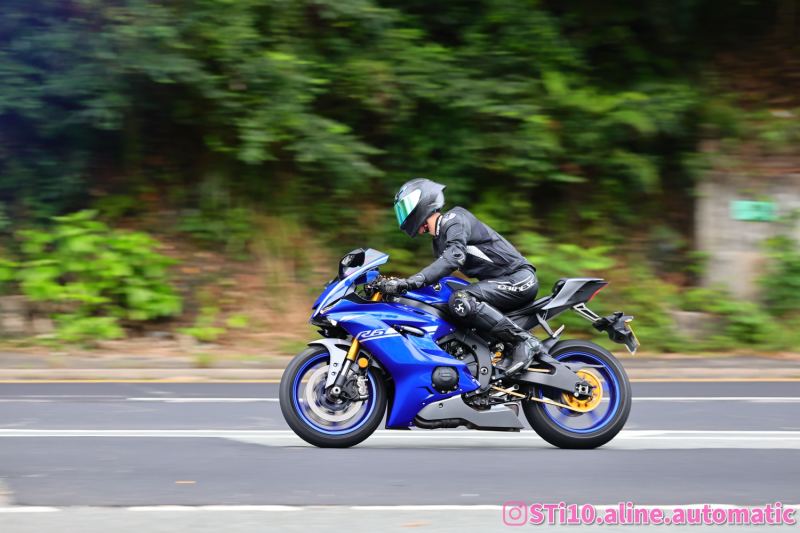 Yamaha R6