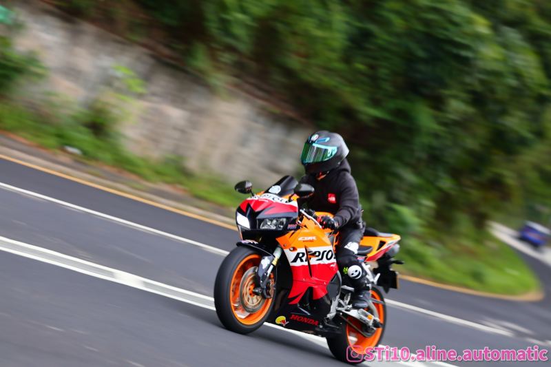 Honda RC213V