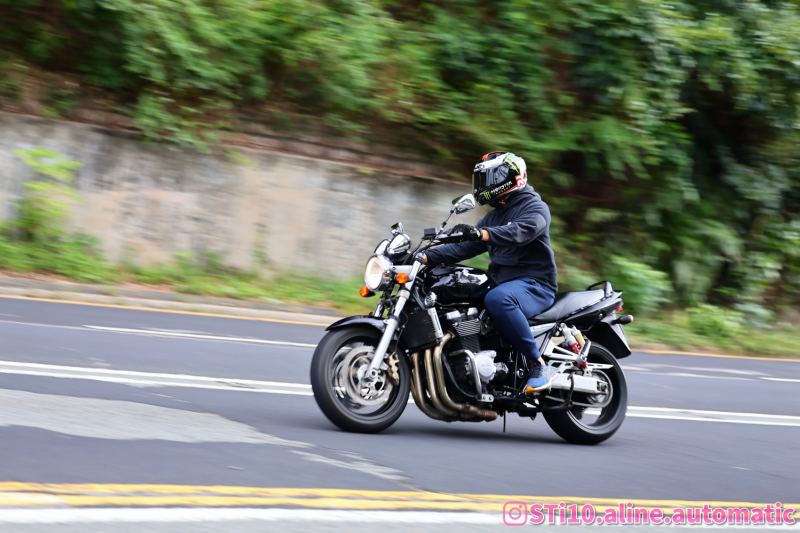 Yamaha XJ6