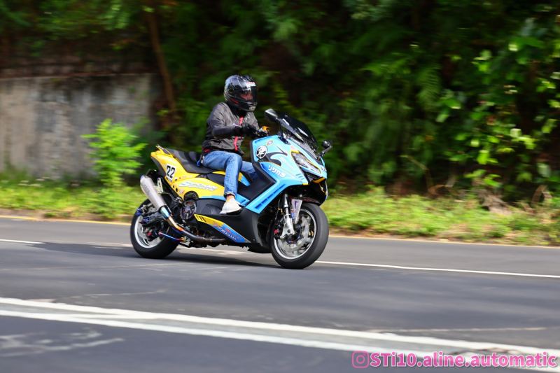 Yamaha FZ