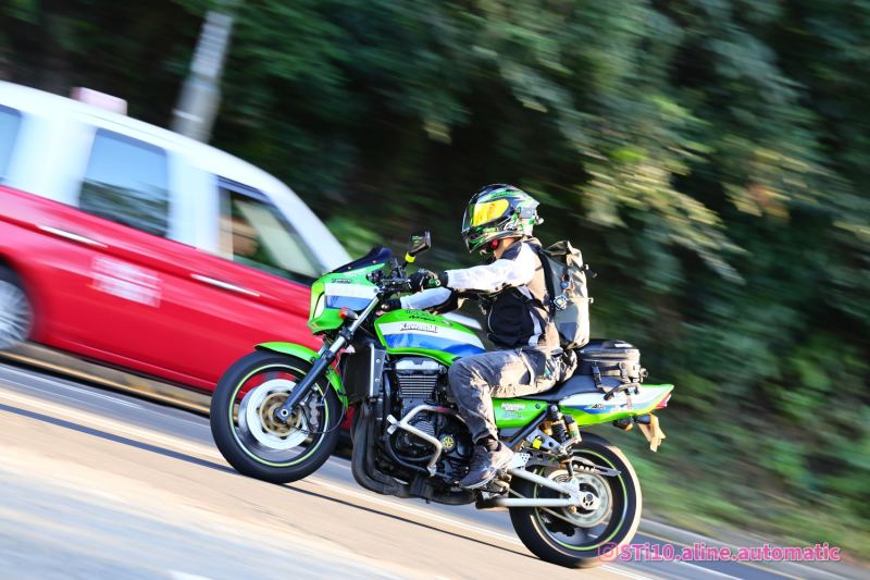 Kawasaki ZRX1200