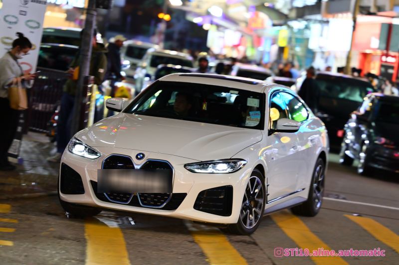 BMW i4