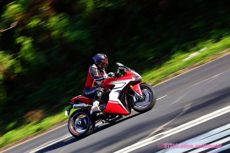 Moto Guzzi V85 TT