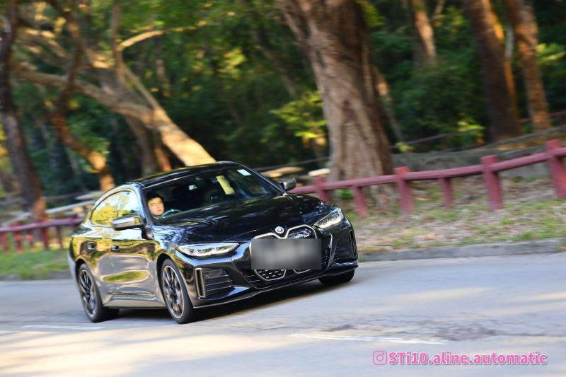 BMW i4