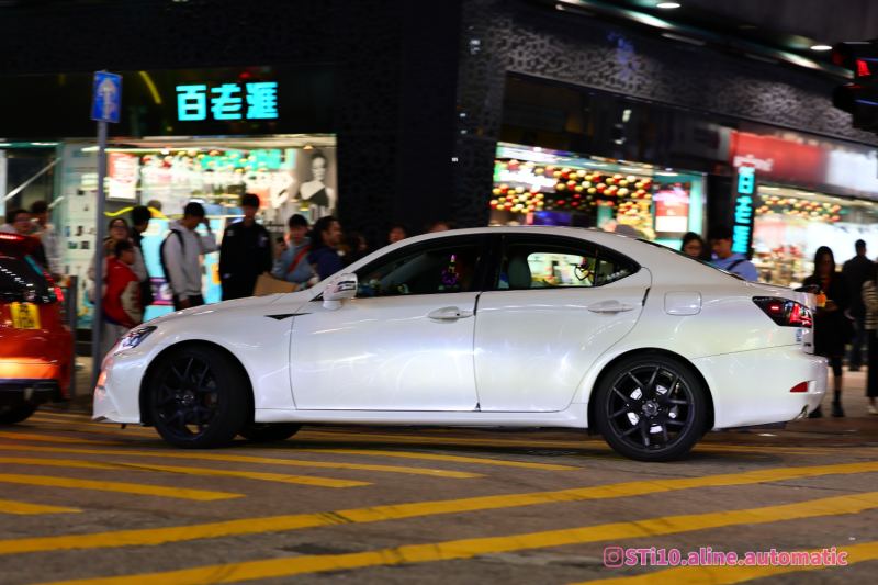 Lexus IS