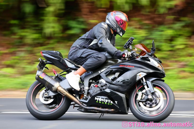 Kawasaki Z1000