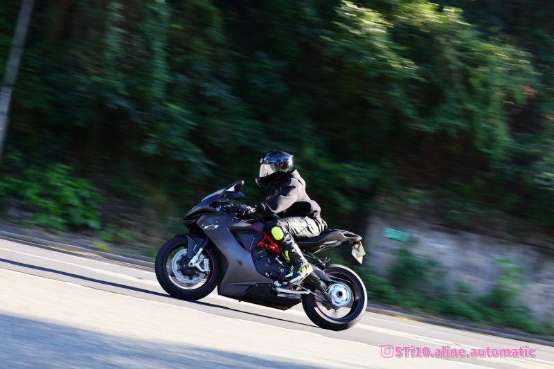 MV Agusta F3