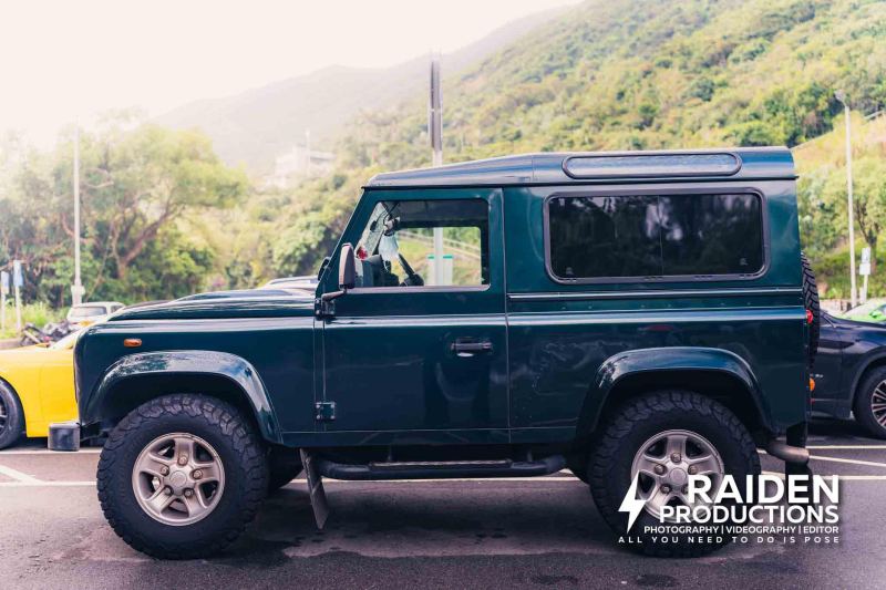 Land Rover Defender