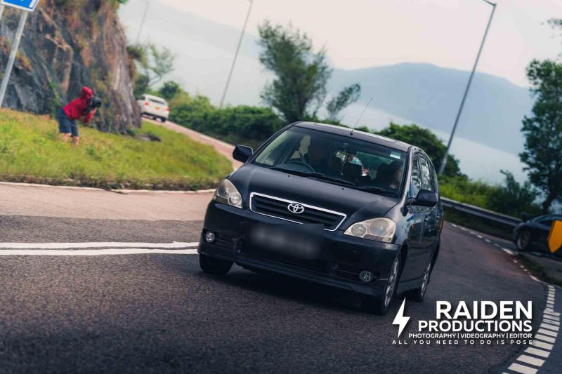 Toyota Ipsum