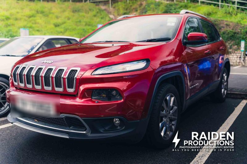 Jeep Cherokee
