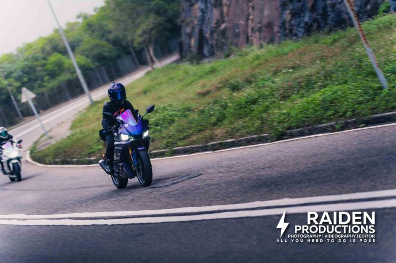 Yamaha R15