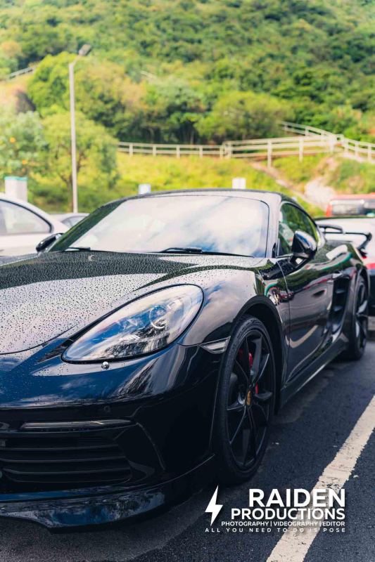 Porsche Cayman