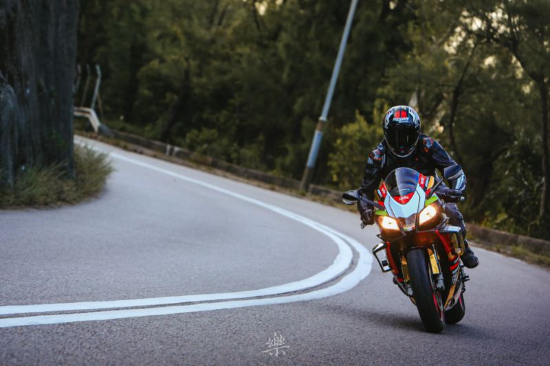 Aprilia RSV4