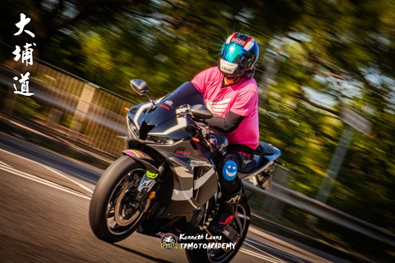 Yamaha R15