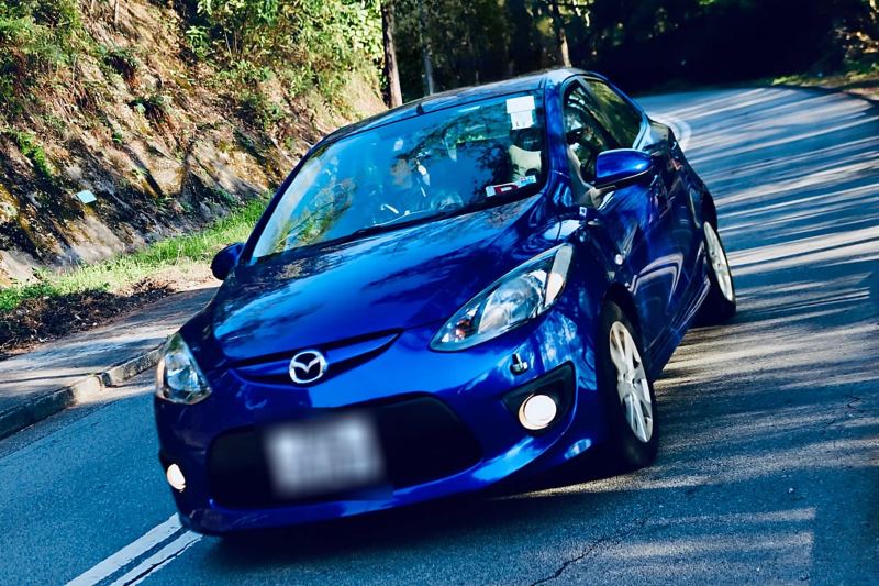 Mazda 2