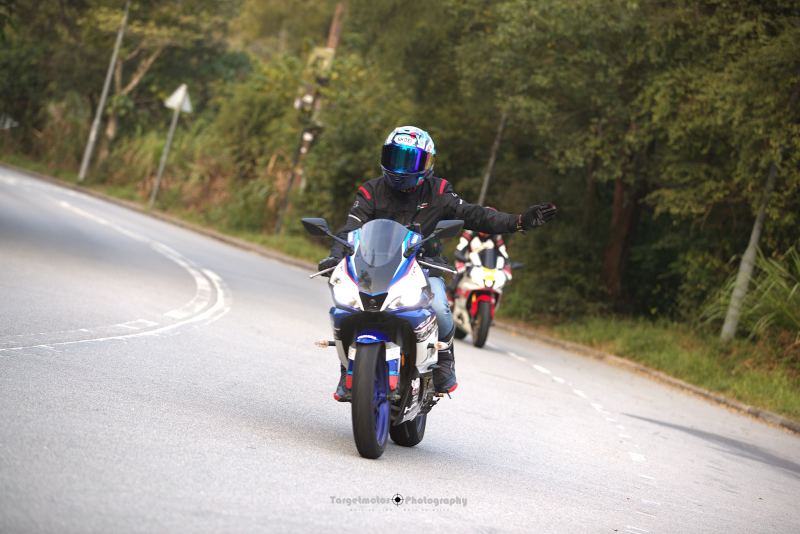 Yamaha R25