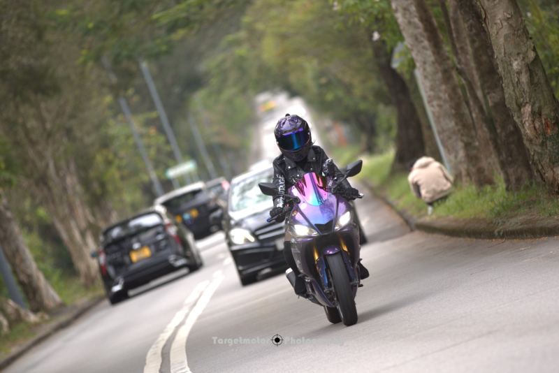 Yamaha R15