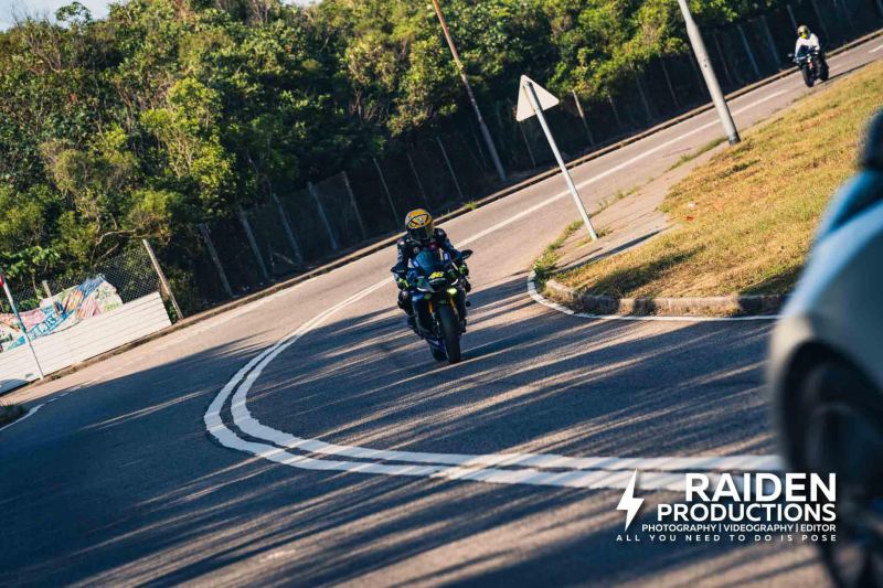 Yamaha YZF-R1