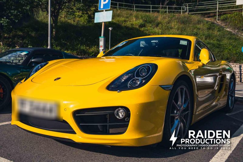Porsche Cayman