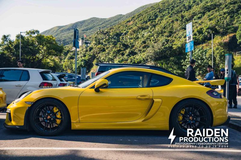 Porsche Cayman