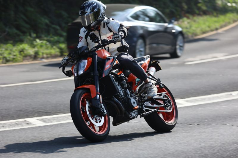 KTM Duke