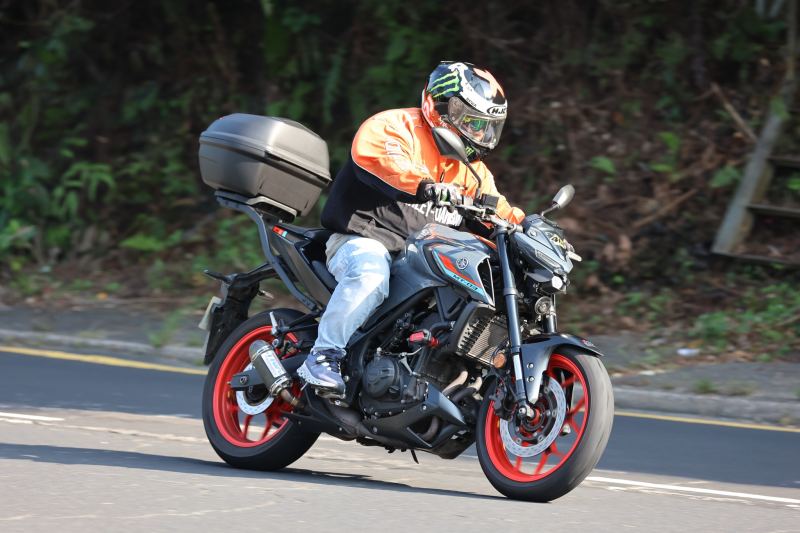 Yamaha MT-03