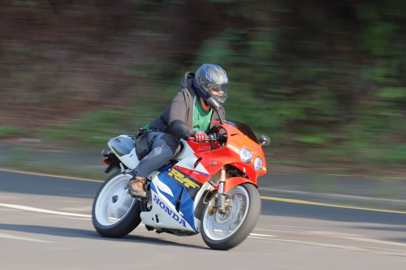 Honda CBR600F2