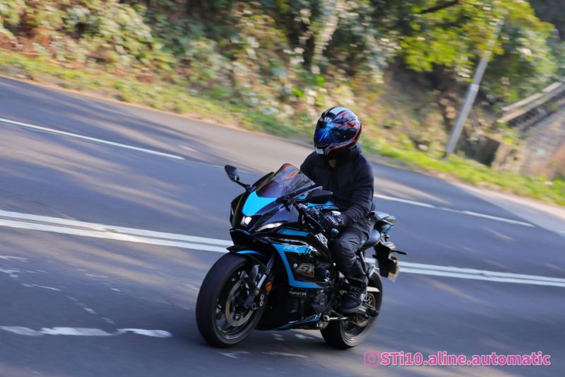 Yamaha R6