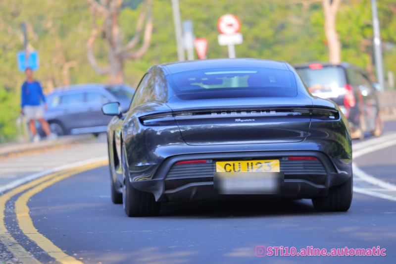Porsche Taycan