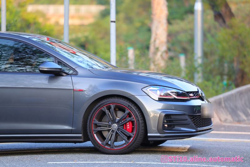 Volkswagen Golf GTI
