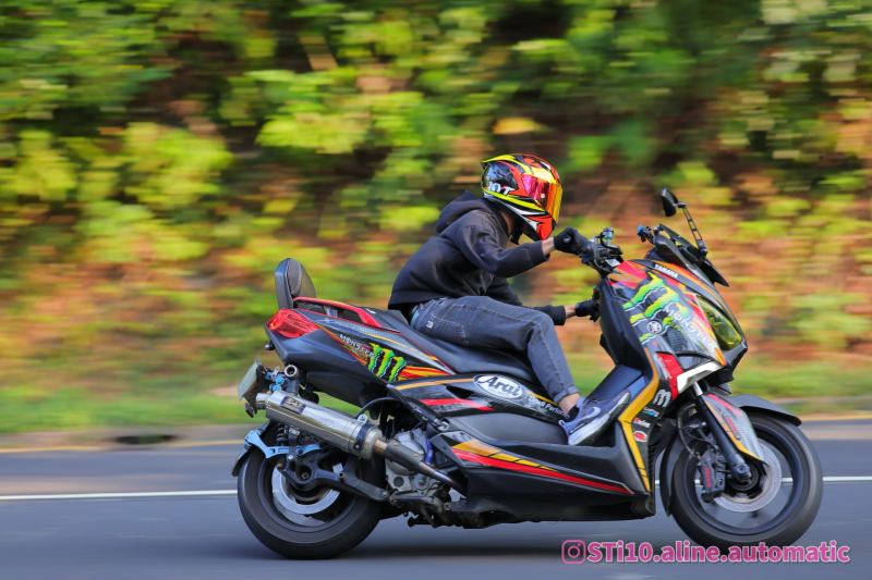 Yamaha X-Max