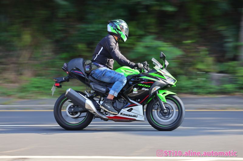 Kawasaki Ninja 400