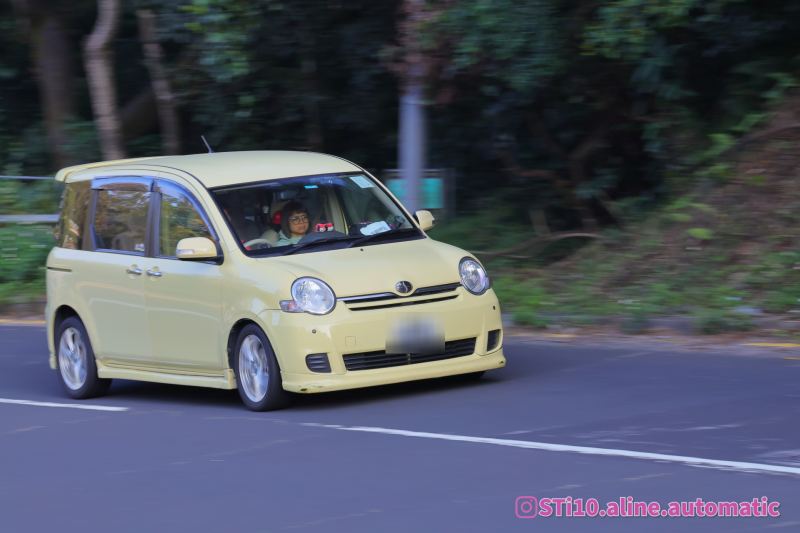 Toyota Sienta