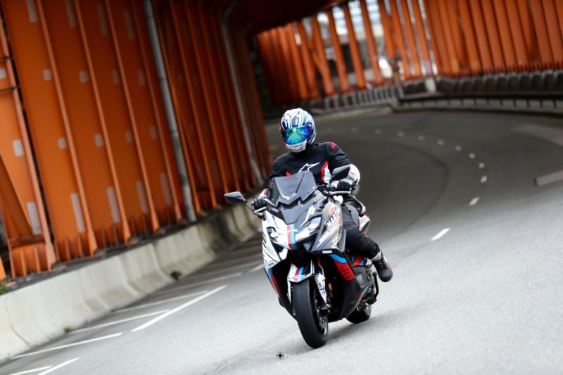KTM 1290 Super Duke R