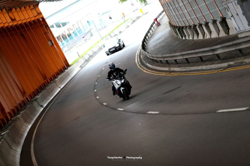 Yamaha R15