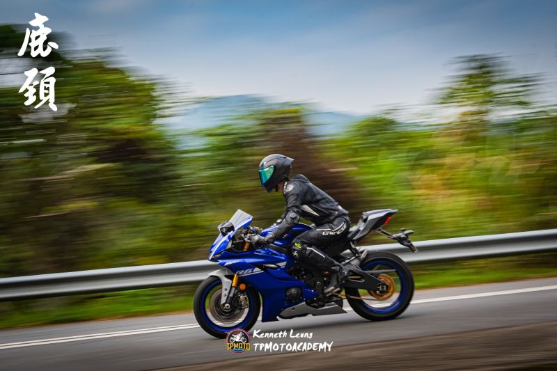 Yamaha R6