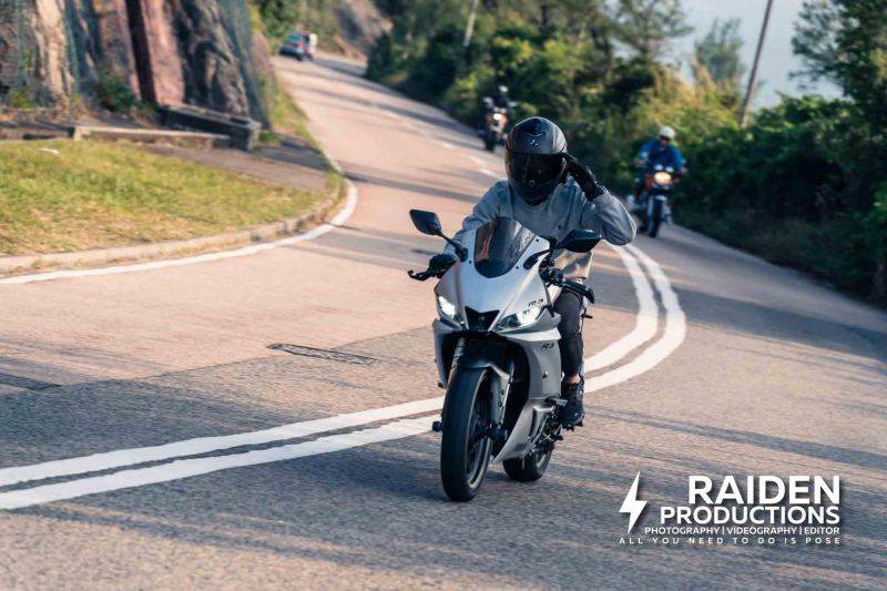Yamaha R3