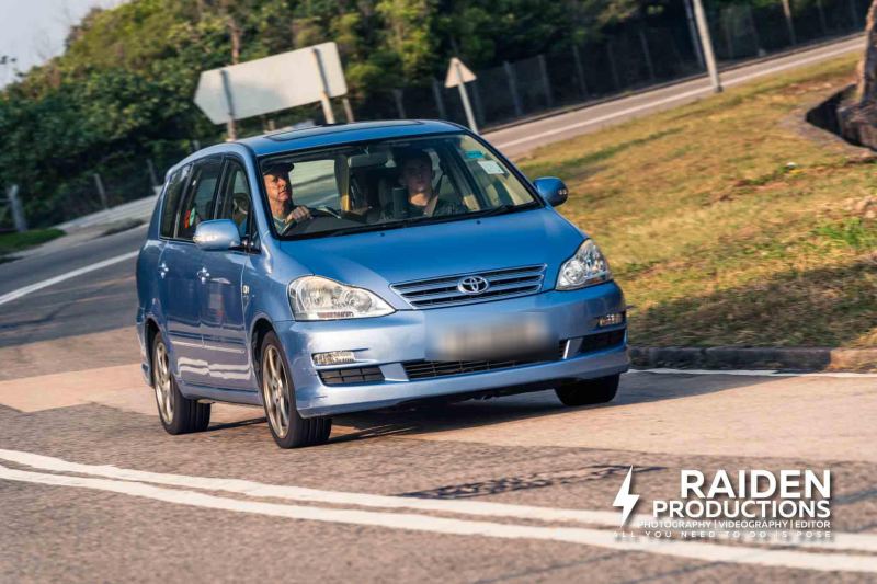 Toyota Ipsum