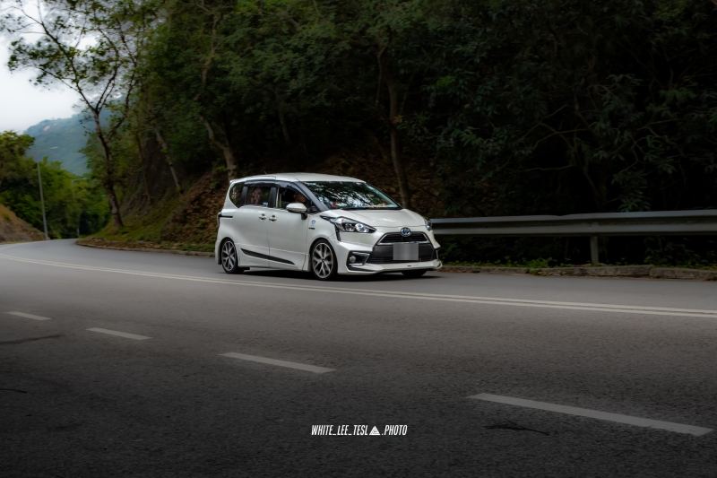 2024-12-10-white-lee-tesla-photo-e6f122a70b33