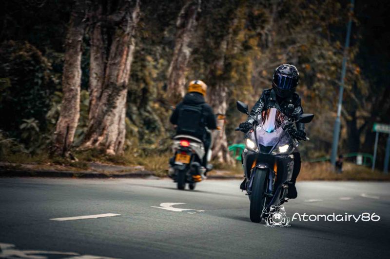 Yamaha R15