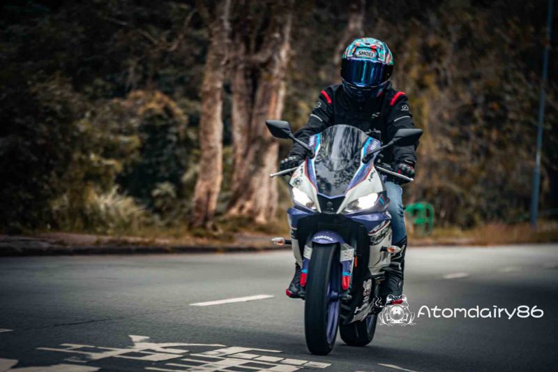 Yamaha R15