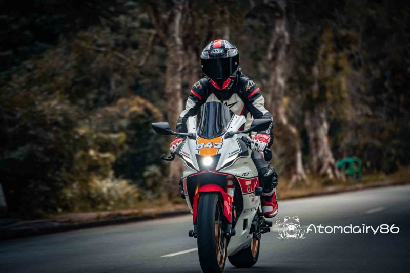 Yamaha R7